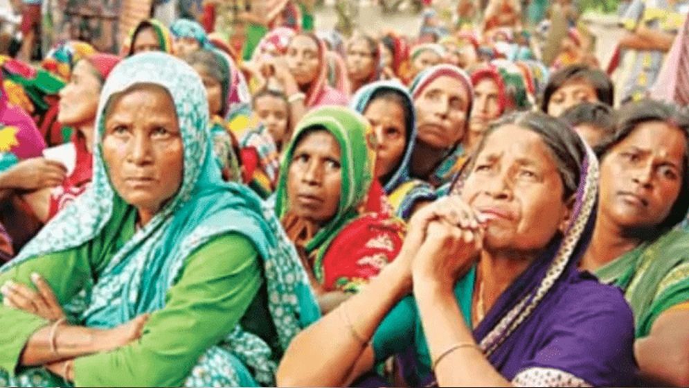 ২ বছরে দেশে কেন অতি দরিদ্র হয়েছে ৩৮ লাখ মানুষ, জানা গেল কারণ