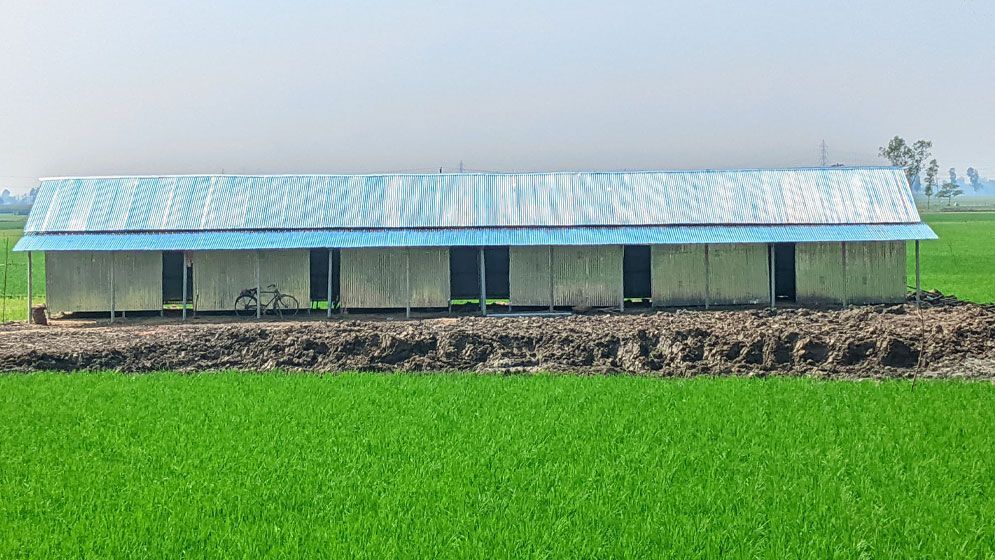 ঠাকুরগাঁওয়ে সেই গা‌য়ে‌বি মাদ্রাসার বিরু‌দ্ধে শিক্ষ‌কের অ‌ভি‌যোগ