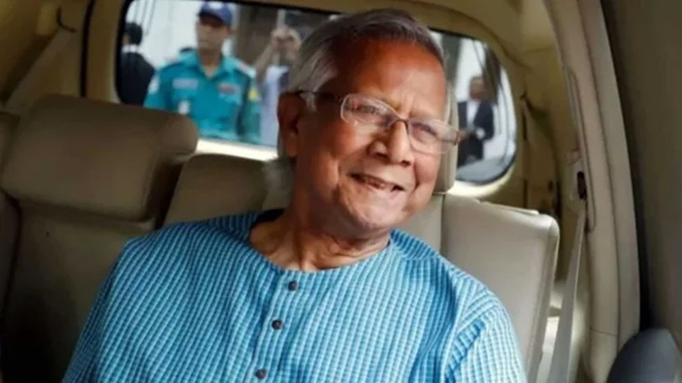 দেশে ফিরলেন প্রধান উপদেষ্টা