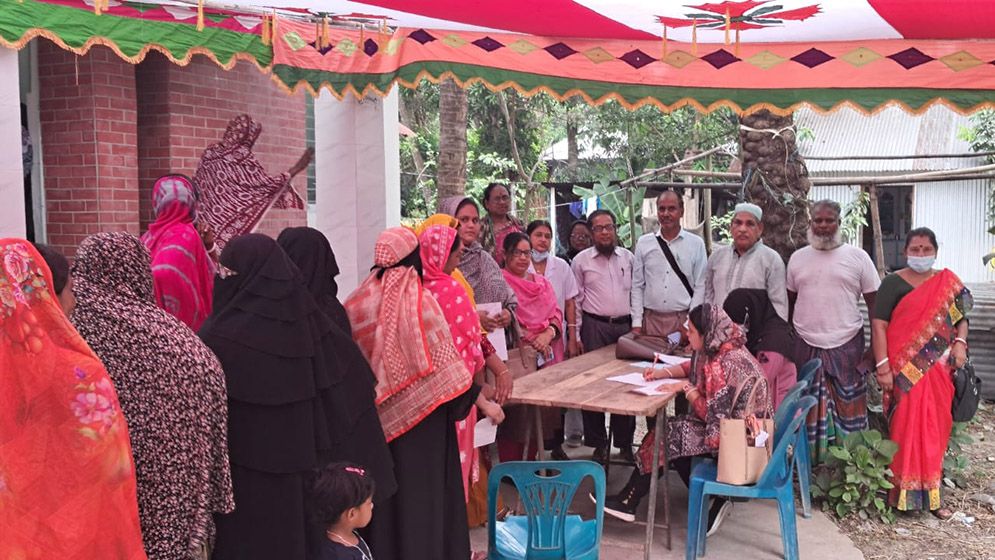 সিরাজদিখানে জরায়ু ক্যানসার বিষয়ক ফ্রি ক্যাম্প