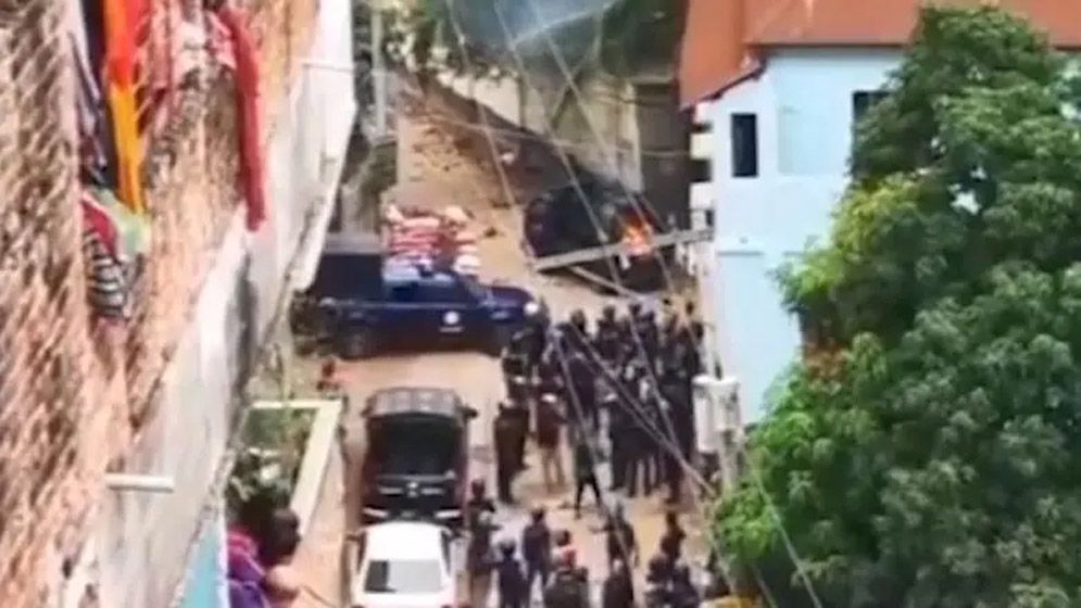 আশুলিয়ায় মরদেহ আগুন দিয়ে পোড়ানোর ঘটনার নতুন ভিডিও