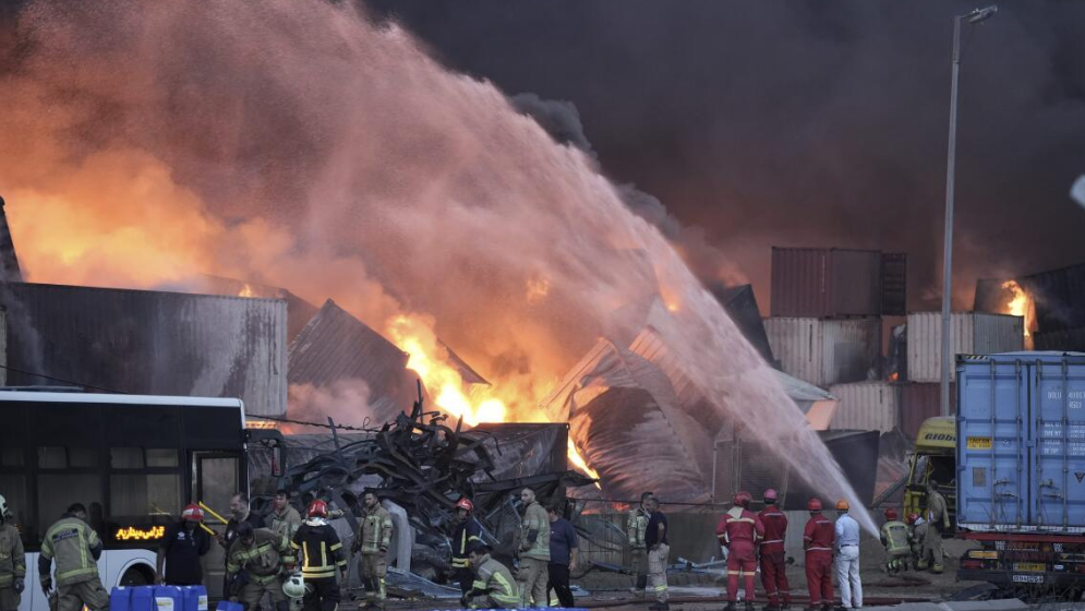 ইরানের বন্দরে প্রাণঘাতী বিস্ফোরণে যা গেল এখন পর্যন্ত
