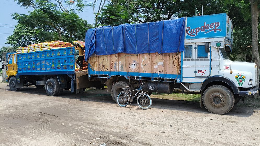 ঈদুল আজহা উপলক্ষে আখাউড়া দিয়ে ভারত থেকে ৩৬ টন জিরা আমদানি