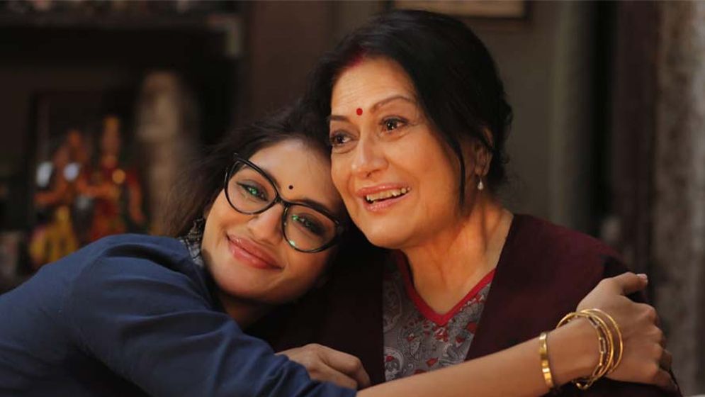 মৌসুমী চট্টোপাধ্যায়কে নিয়ে নুসরাতের মুগ্ধতার গল্প