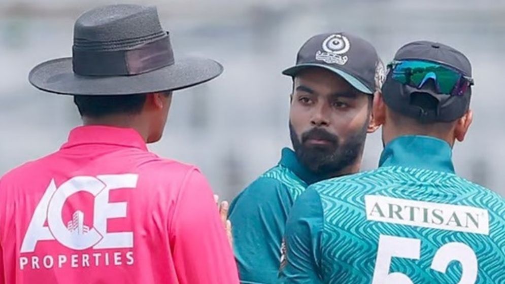 ২২ গজের বাইরে মোহামেডানকে যুদ্ধ করতে হয়েছে, দাবি ‘নিষিদ্ধ’ হৃদয়ের