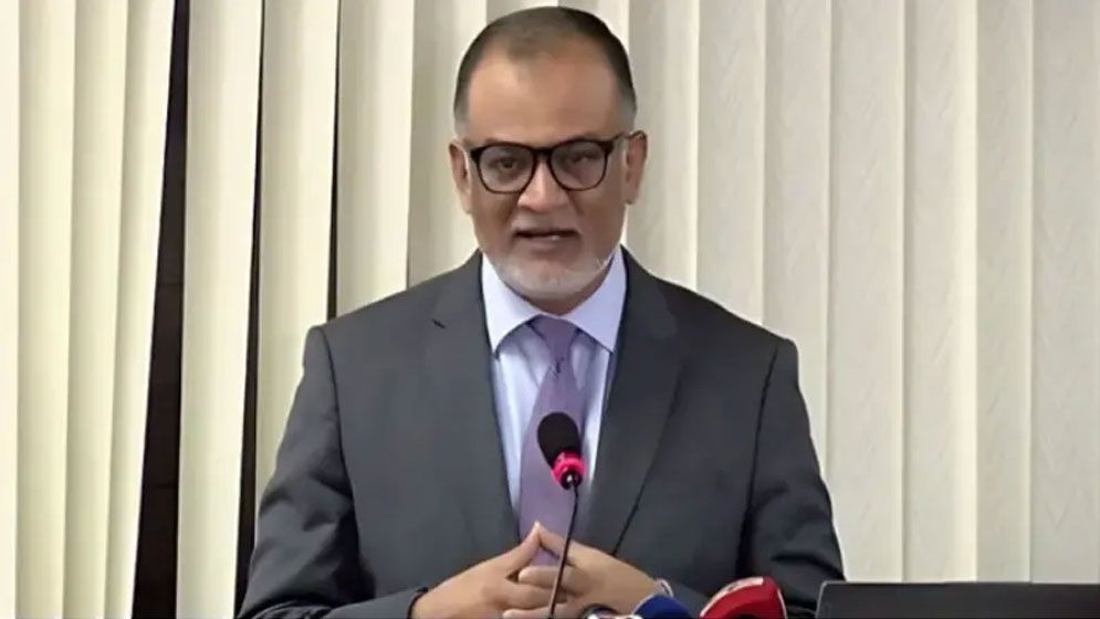 অপ্রয়োজনীয় ব্যয় কমাতে কাজ করছে সরকার: বাণিজ্য উপদেষ্টা