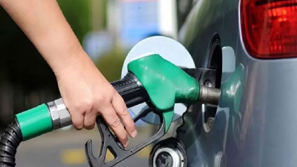 দাম কমল জ্বালানি তেলের