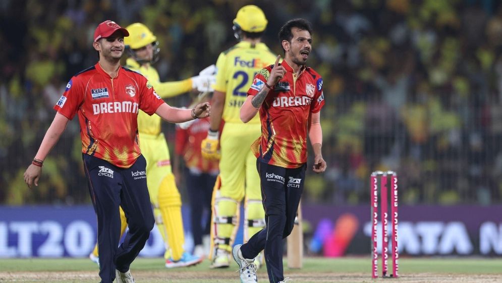 চাহালের হ্যাটট্রিকের দিনে বিরল অভিজ্ঞতা নিয়ে বিদায় চেন্নাইয়ের