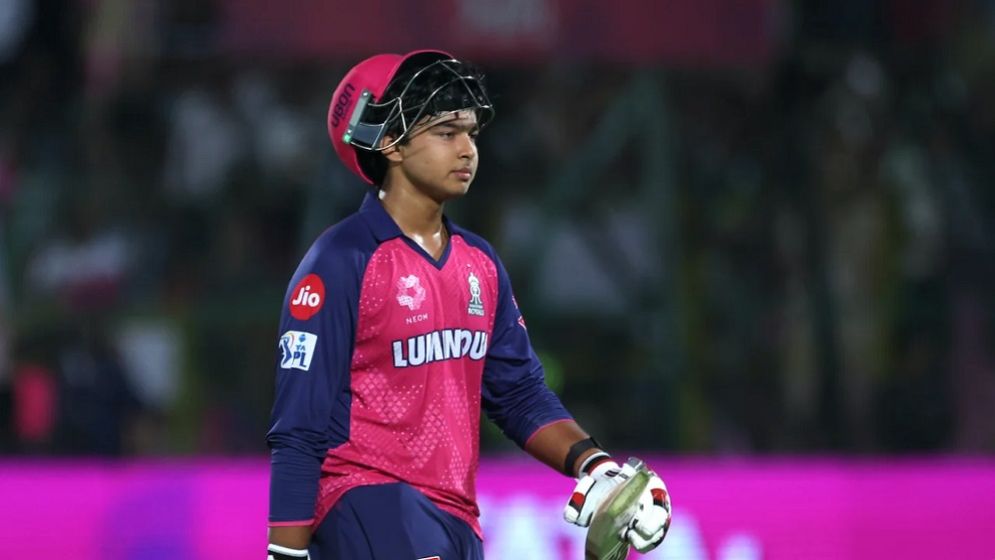 ‘এখনই বৈভবকে মাথায় তোলা উচিত নয়’