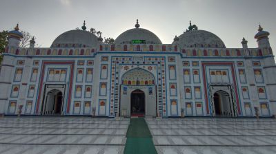 ৪০০ বছরের পুরোনো মুঘল স্থাপত্য ‘আরিফাইল মসজিদ’