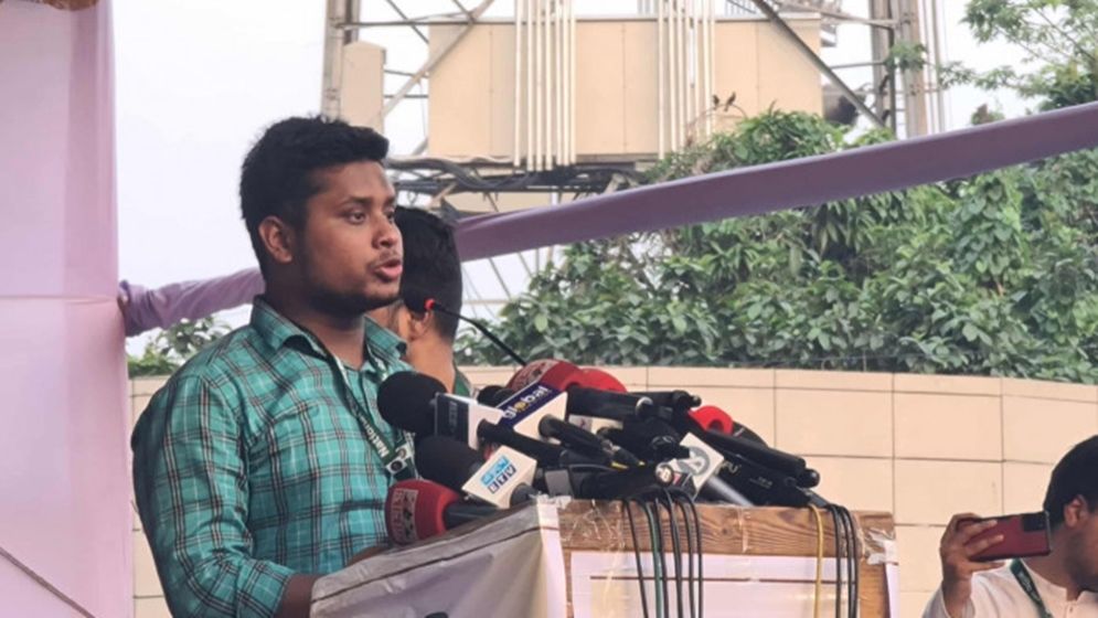 আ.লীগের মৃত্যু বাংলাদেশে, জানাজা হয়েছে দিল্লিতে: হাসনাত