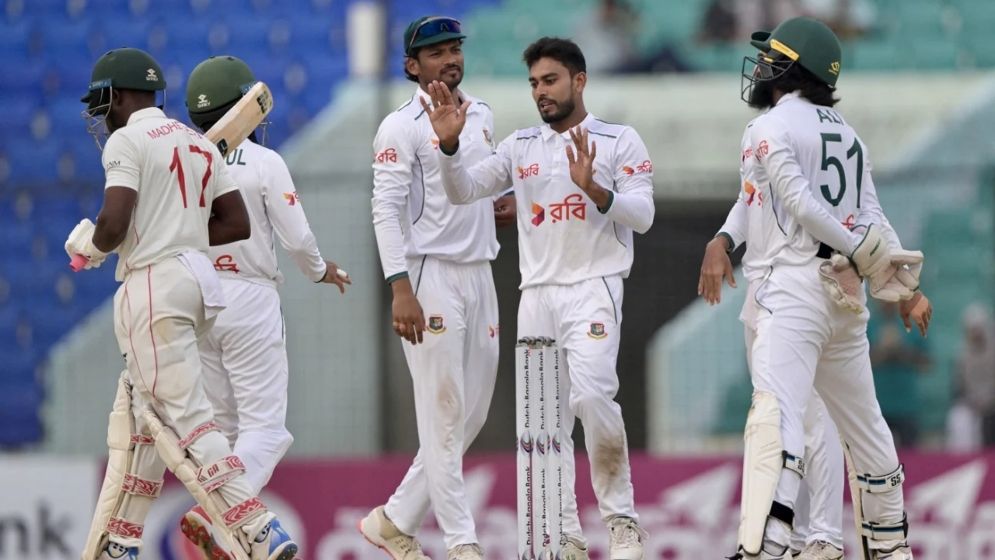 জিম্বাবুয়েকে হারাতেও স্পিন উইকেট বানানোর যৌক্তিকতা কী, প্রশ্ন হাবিবুলের