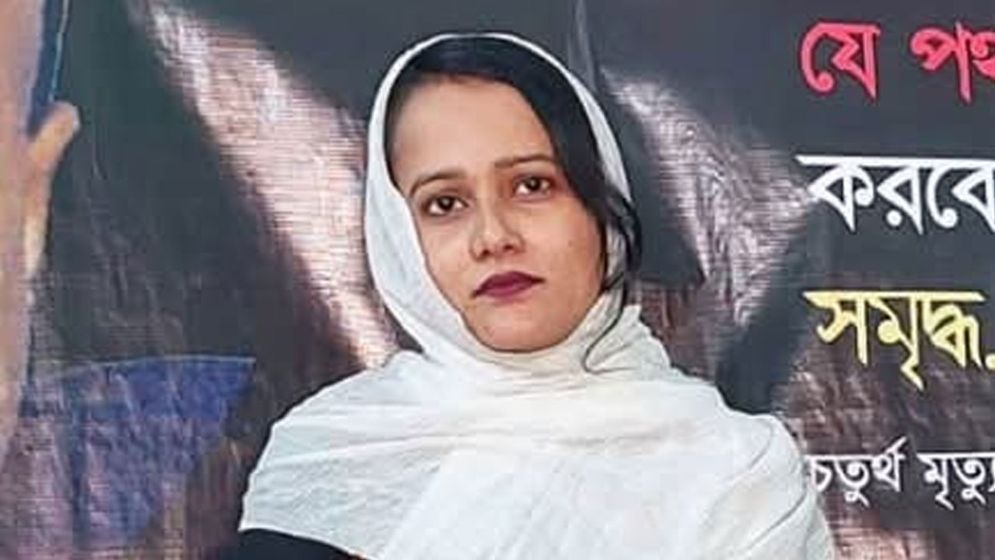 সংবাদ সম্মেলন থেকে বের করে দেওয়া হলো নারী সাংবাদিককে, যা বললেন মুফতি ফয়জুল করিম