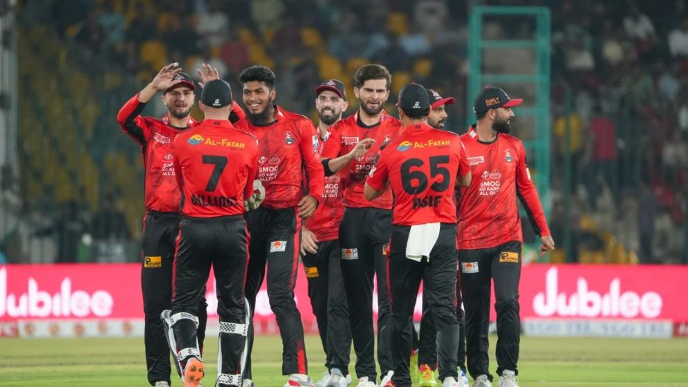 ফিরেই রেকর্ড গড়লেন রিশাদ, তবু হারল লাহোর