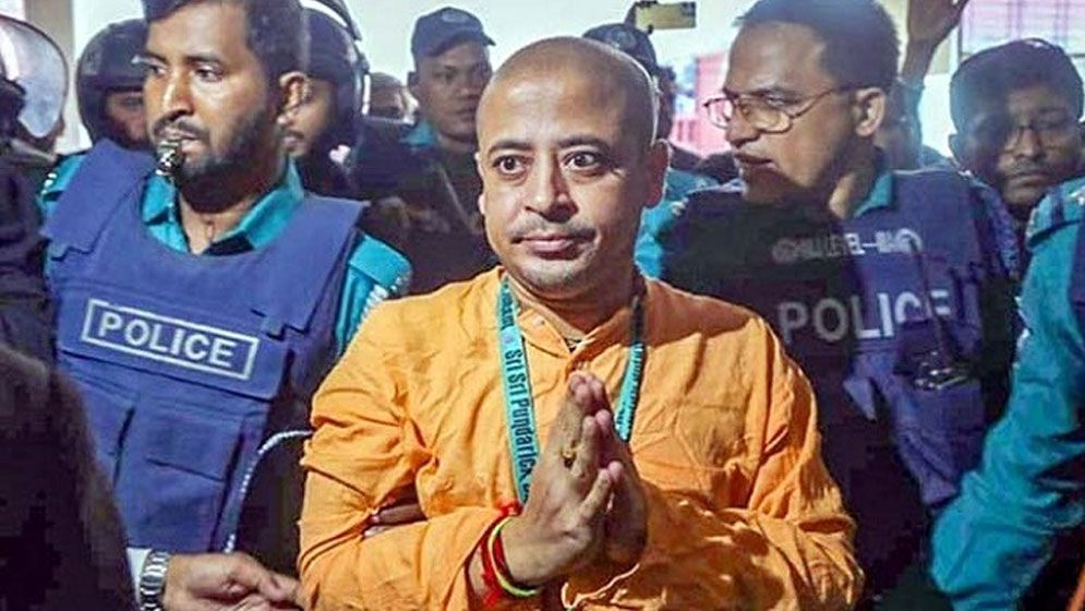 আরও তিন মামলায় গ্রেফতার চিন্ময় দাস