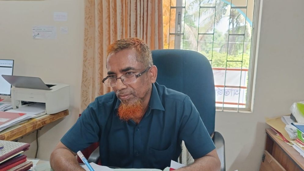 চাঁদপুরে উপজেলা হিসাবরক্ষণ অফিসে প্রকাশ্যে ঘুস নেওয়ার অভিযোগ