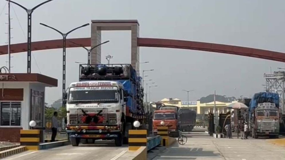 পাক-ভারত যুদ্ধের কোনো প্রভাব নেই বেনাপোল বন্দরে