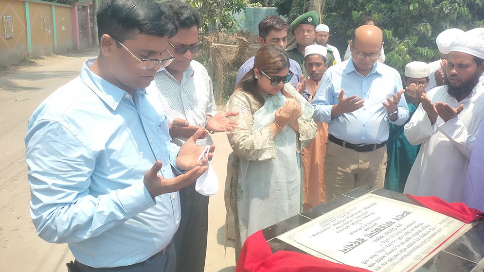 সোনারগাঁওয়ে জনগুরুত্বপূর্ণ দুই রাস্তার উদ্বোধন