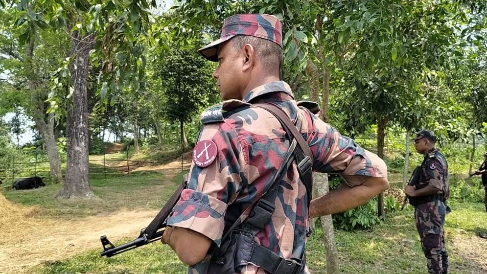 পুশব্যাক প্রতিহত করতে নিরাপত্তা জোরদার করেছে বিজিবি