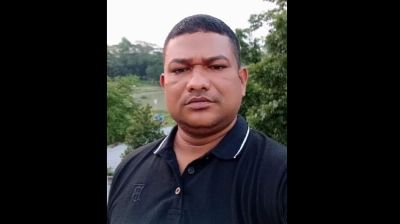 রাজৈরে কলেজের পিয়নের প্রাণ গেল সড়কে