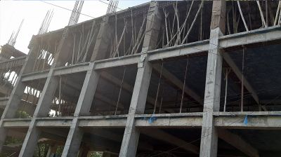 নির্ধারিত সময়ে কাজ শেষ হয়নি অর্ধেকও, অনিয়মের অভিযোগ