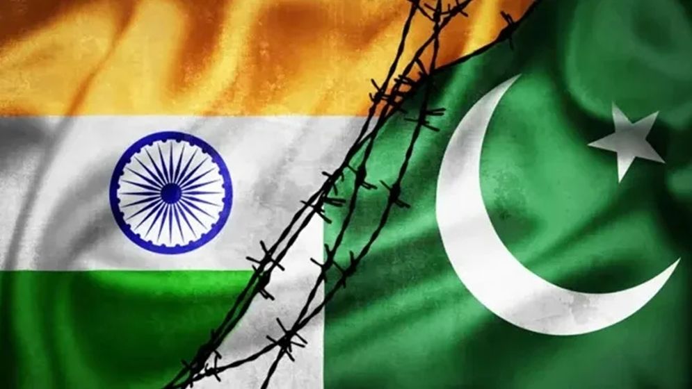 পাকিস্তানের তিন ঘাঁটিতে একযোগে মিসাইল হামলা চালিয়েছে ভারত