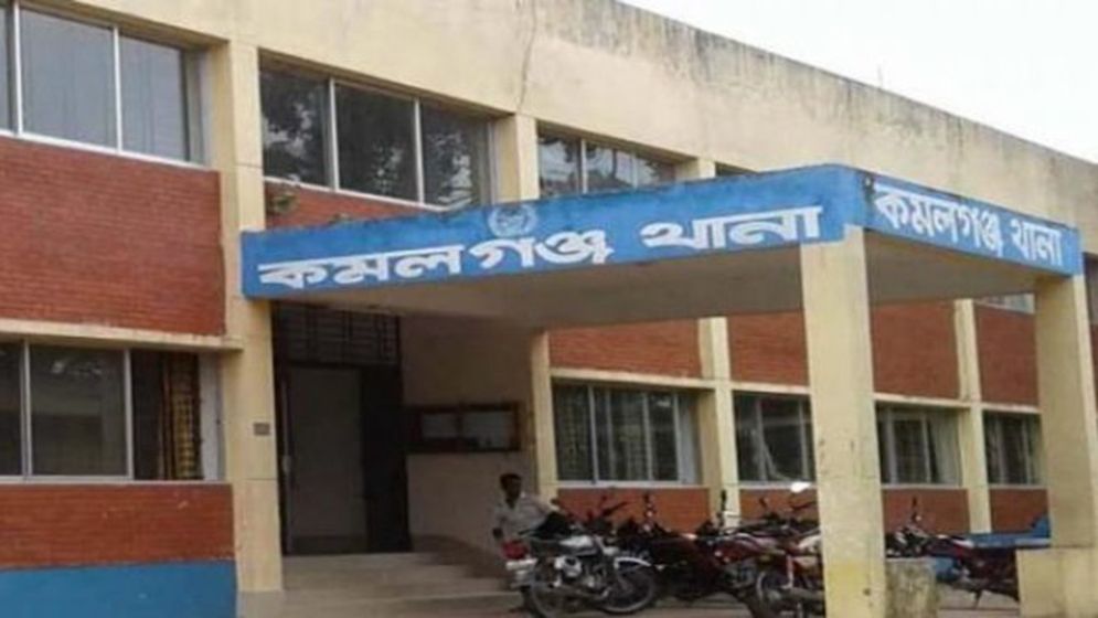 কমলগঞ্জে বিজিবির হাতে আটক ১৫ জনকে তিন দিন পর থানায় সোপর্দ