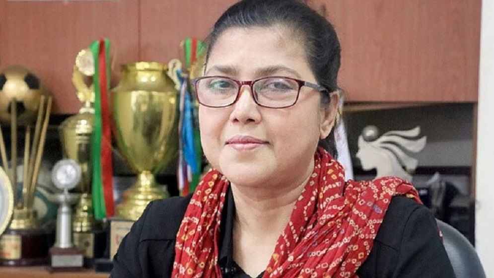 বিমানবন্দর থেকে ফিরিয়ে দেওয়া হলো মাহফুজাকে