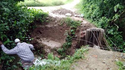 জোরপূর্বক কালভার্ট ভাঙলেন চেয়ারম্যান, ১৪৪ ধারা জারি