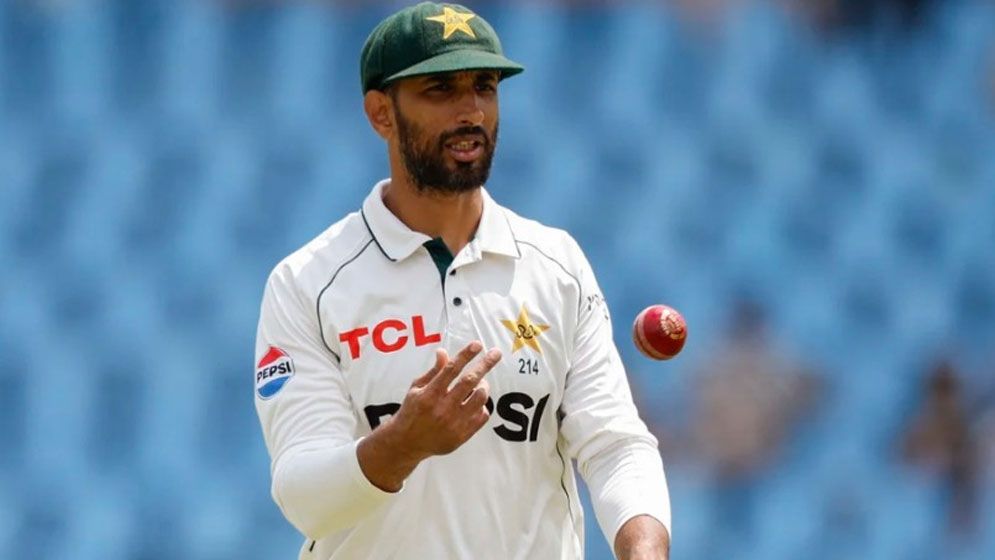 শান মাসুদকে সরিয়ে কাকে অধিনায়ক করছে পিসিবি?