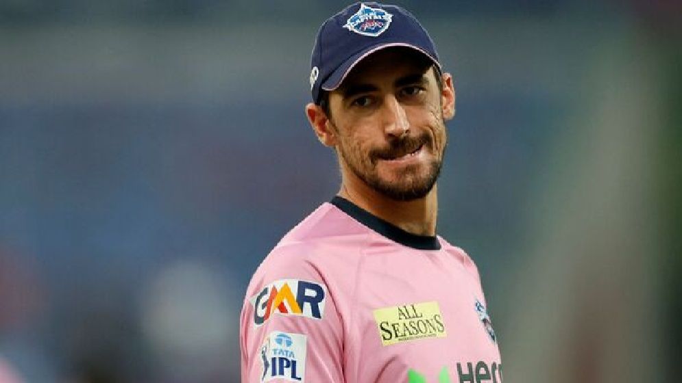 বিমানবন্দরে বাজে ব্যবহারের শিকার স্টার্ক, খেলবেন না আইপিএল