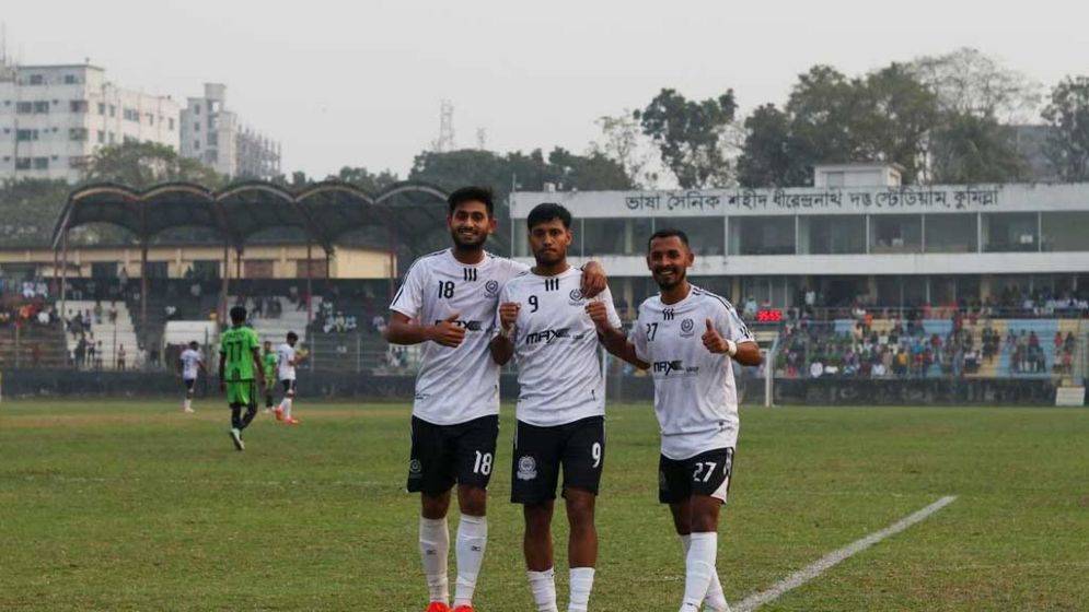 প্রথম ‘প্রিমিয়ার লিগ’ শিরোপার আরও কাছে মোহামেডান