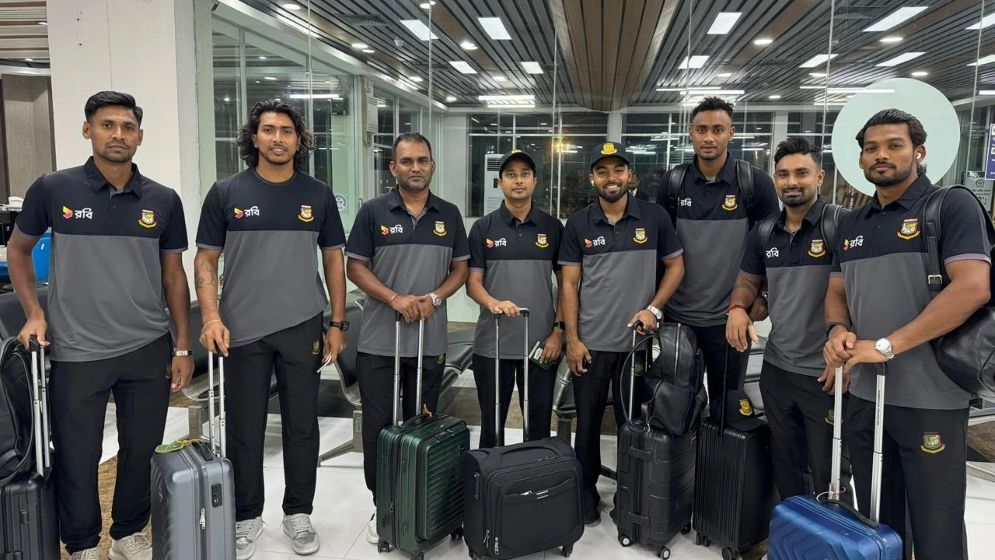 মরুর বুকে ক্রিকেট-রোমাঞ্চ