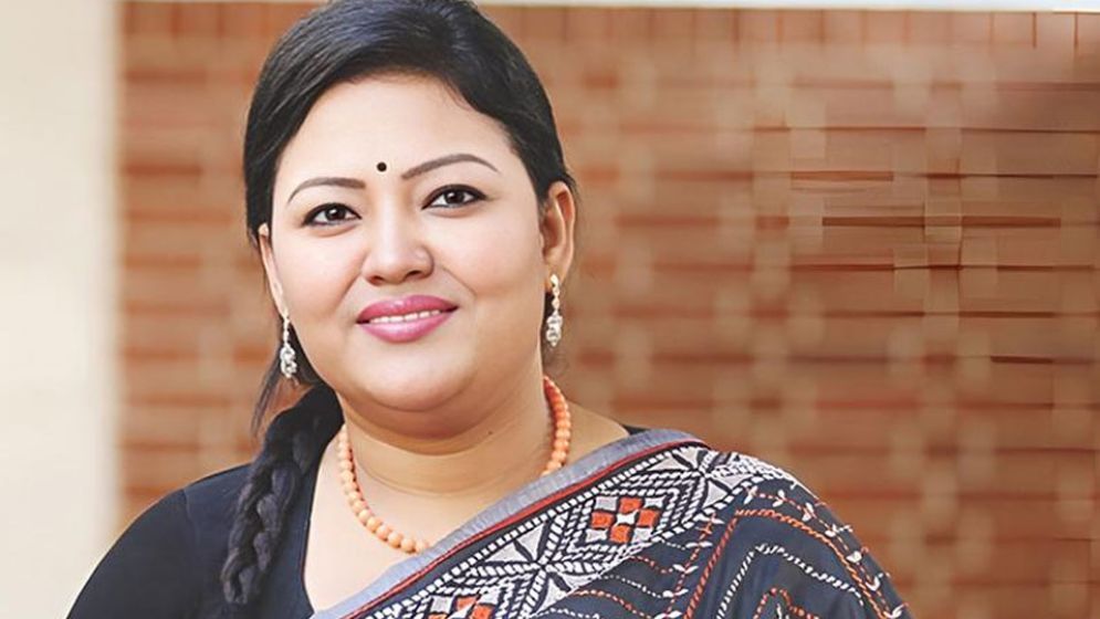 ‘বলেন তো, আপনার স্বামী কয়জন’, মমতাজকে পিপি