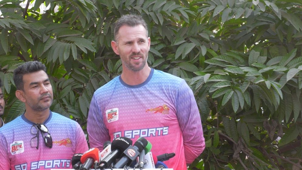 বিশ্বজয়ী টেইটের সঙ্গে কাজ করতে মুখিয়ে আছেন তাসকিন