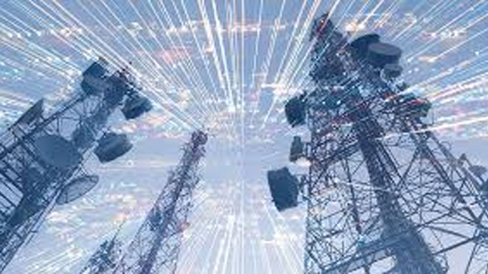 টেলিকম খাতে মূল্যস্ফীতির ধাক্কা, আশার আলো নতুন প্রযুক্তিতে