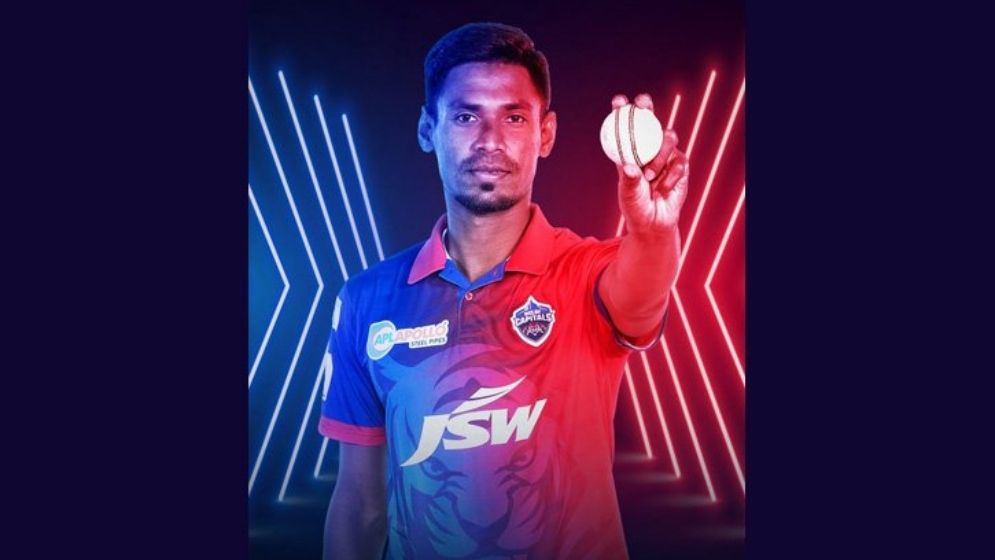 মোস্তাফিজকে নিয়ে ব্যাটিংয়ে দিল্লি