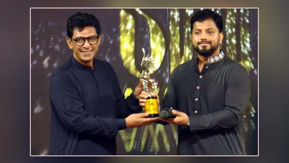 ‘চঞ্চলকে চেনেন না’ ইশরাকের মন্তব্যে সোশ্যাল মিডিয়ায় প্রতিক্রিয়া