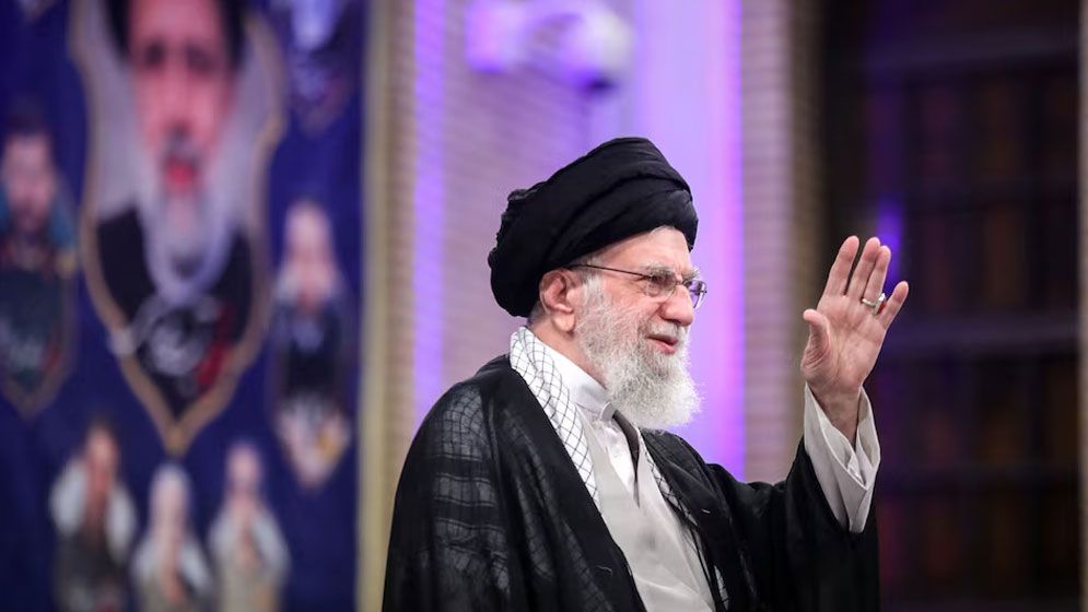 পরমাণু ইস্যুতে যুক্তরাষ্ট্রকে ‘কড়া বার্তা’ খামেনির