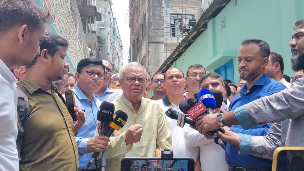 সরকার গায়ের জোরে ইশরাককে মেয়র হতে দিচ্ছে না: রিজভী