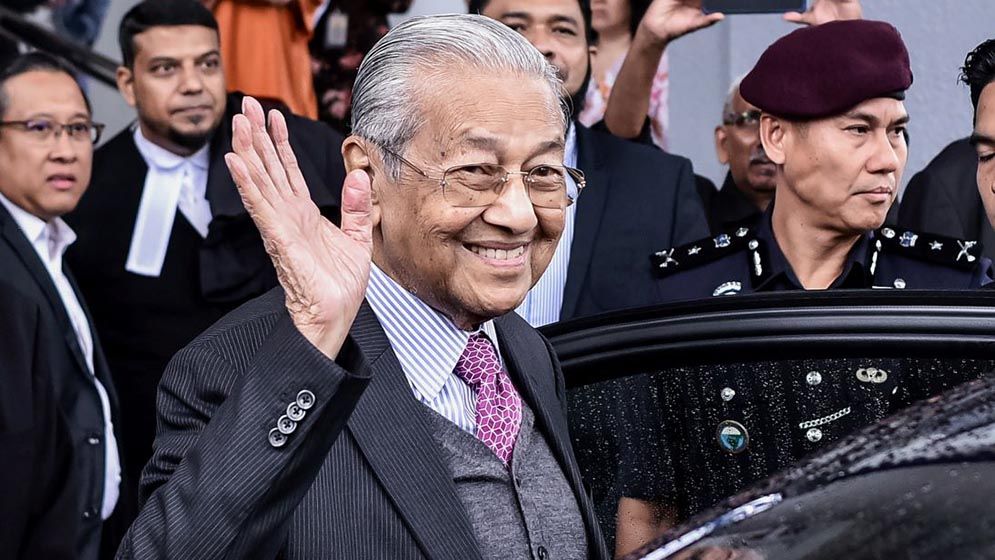 আবারও প্রধানমন্ত্রী হওয়ার ইচ্ছা প্রকাশ করলেন মাহাথির মোহাম্মদ