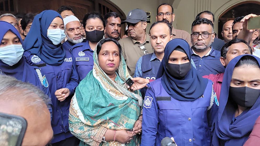 রিকশাচালক হত্যাসহ দুই মামলায় আইভীর জামিন নামঞ্জুর