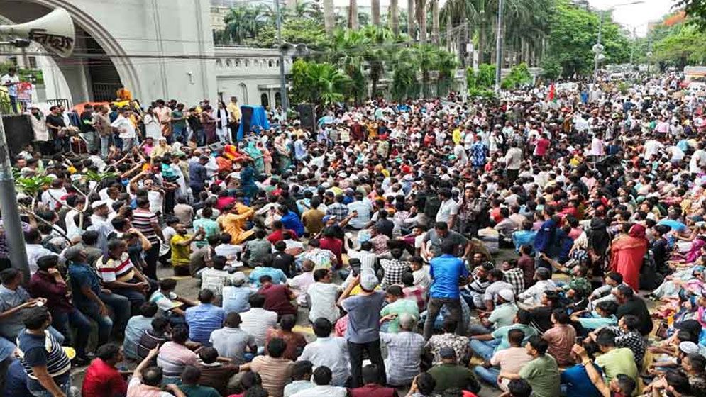 ইশরাকের মেয়র ইস্যুতে বিএনপি কি সরকারবিরোধী আন্দোলনের পথে হাঁটছে?