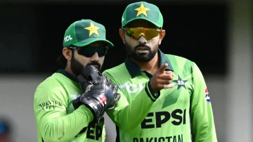 কোচের পরিকল্পনায় থাকবেন বাবর-রিজওয়ান?