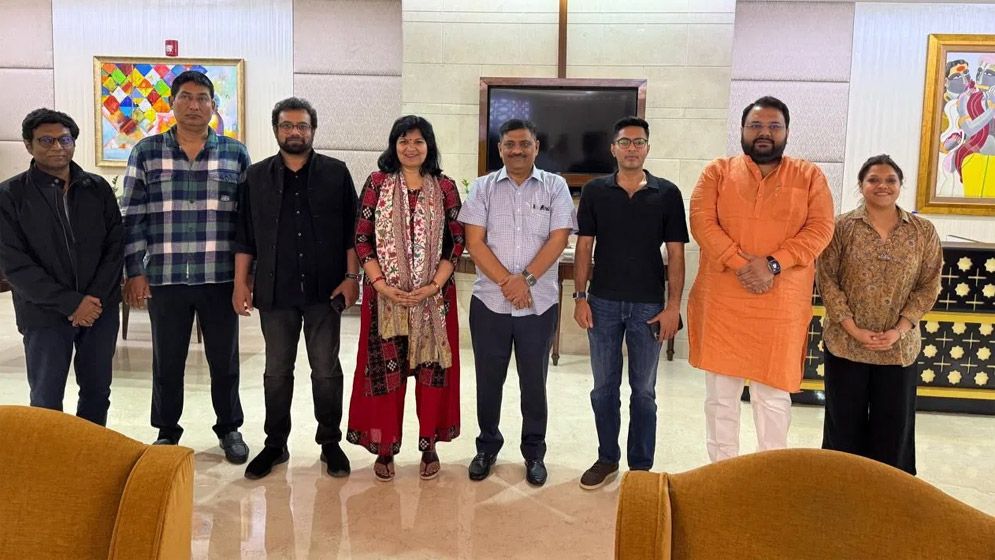 আস্থা অর্জনে বিদেশে দল পাঠাল মোদি সরকার