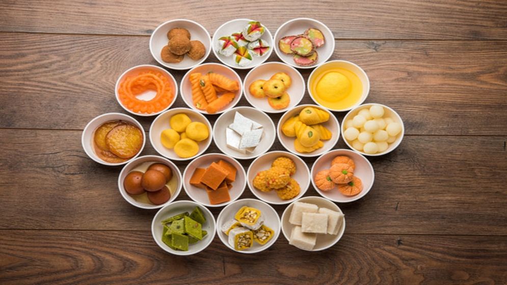 চুল বৃদ্ধির জন্য যেসব খাবার তালিকায় রাখুন