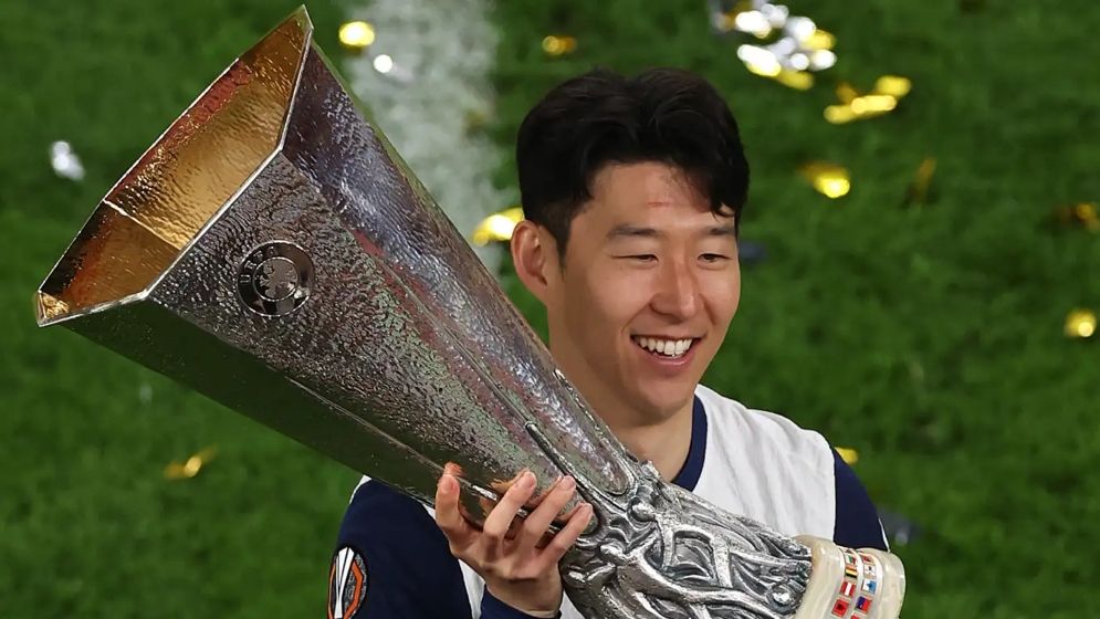 ইউরোপার মঞ্চে পদক পাননি ৩ টটেনহ্যাম ফুটবলার, ক্ষমা চাইল উয়েফা