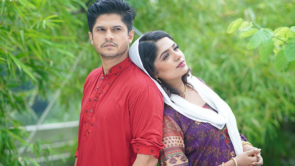 ঈদে ‘কোটিপতি’ নিলয়ের সঙ্গে হিমি