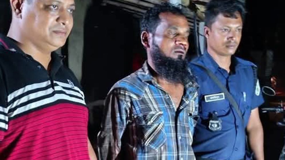 শ্বাশুড়িকে হত্যার অভিযোগে জামাই গ্রেফতার