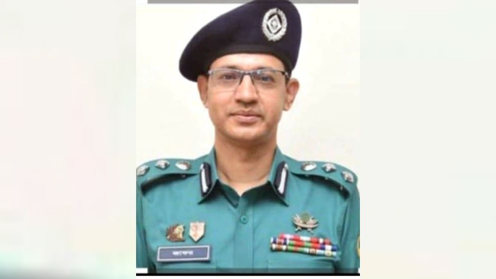 এবার বেরিয়ে এলো অতিরিক্ত ডিআইজি জাফরের থলের বিড়াল